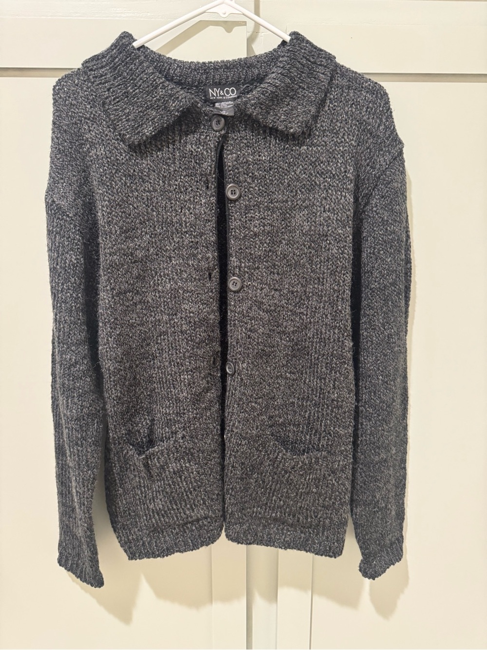 NY&C Knit Cardigan in Gray Size Medium Like New